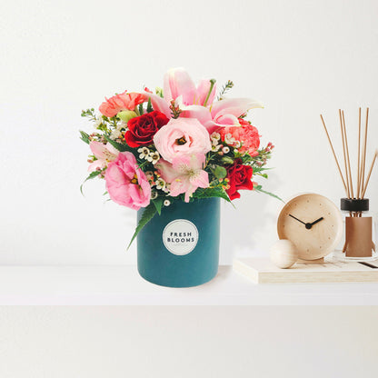 Petite Flowers-To-Go Weekly Subscription